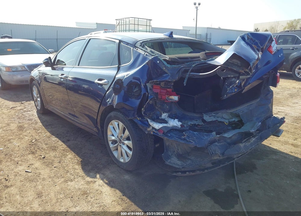 2017 KIA OPTIMA VIN: 5XXGU4L30HG170305