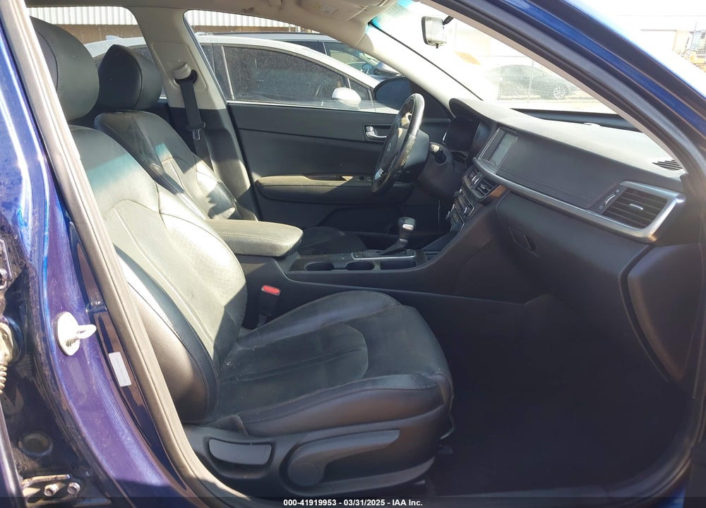 2017 KIA OPTIMA VIN: 5XXGU4L30HG170305