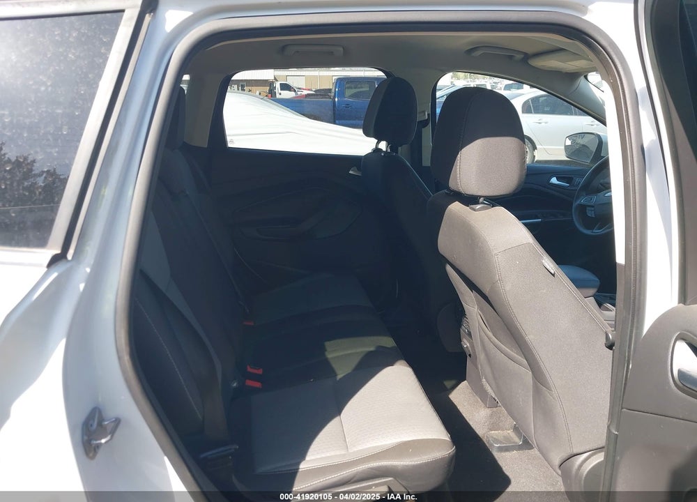 2017 FORD ESCAPE VIN: 1FMCU0GD1HUB05320