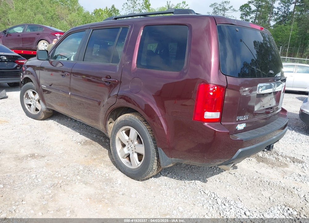 2011 HONDA PILOT VIN: 5FNYF4H58BB087840