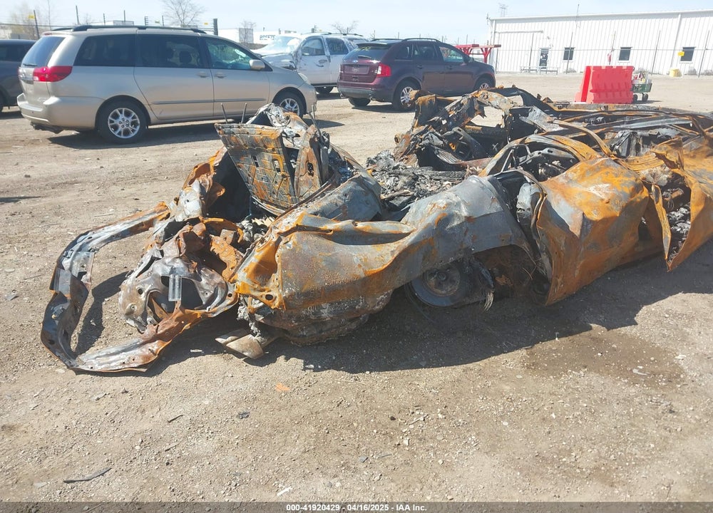 2017 HYUNDAI SANTA FE VIN: KM8SMDHF6HU226931