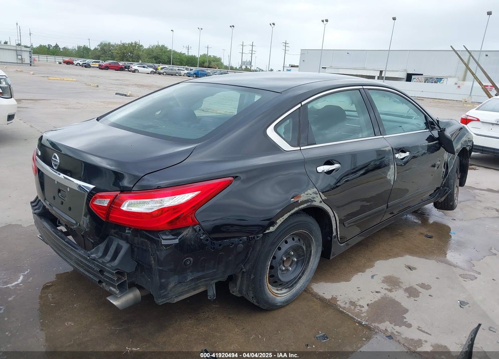 2017 NISSAN ALTIMA VIN: 1N4AL3AP9HN361160