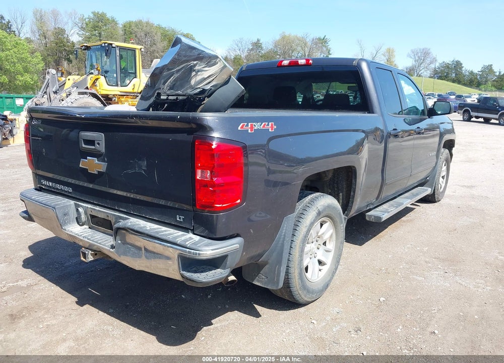 2016 CHEVROLET SILVERADO K1500 LT VIN: 1GCVKREC7GZ274101