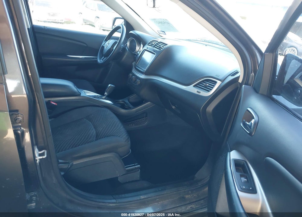 2018 DODGE JOURNEY VIN: 3C4PDCBB6JT311083