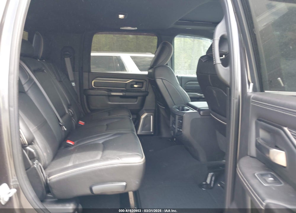 2020 RAM 2500 VIN: 3C6UR5TLXLG158962