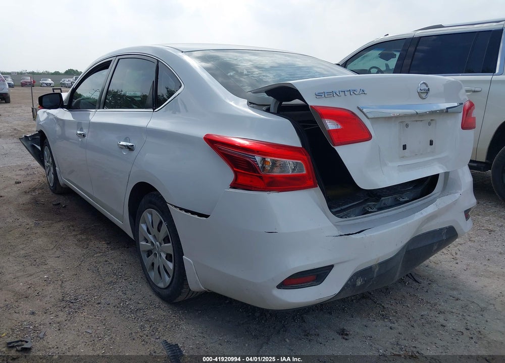 2017 NISSAN SENTRA VIN: 3N1AB7AP2HY203852