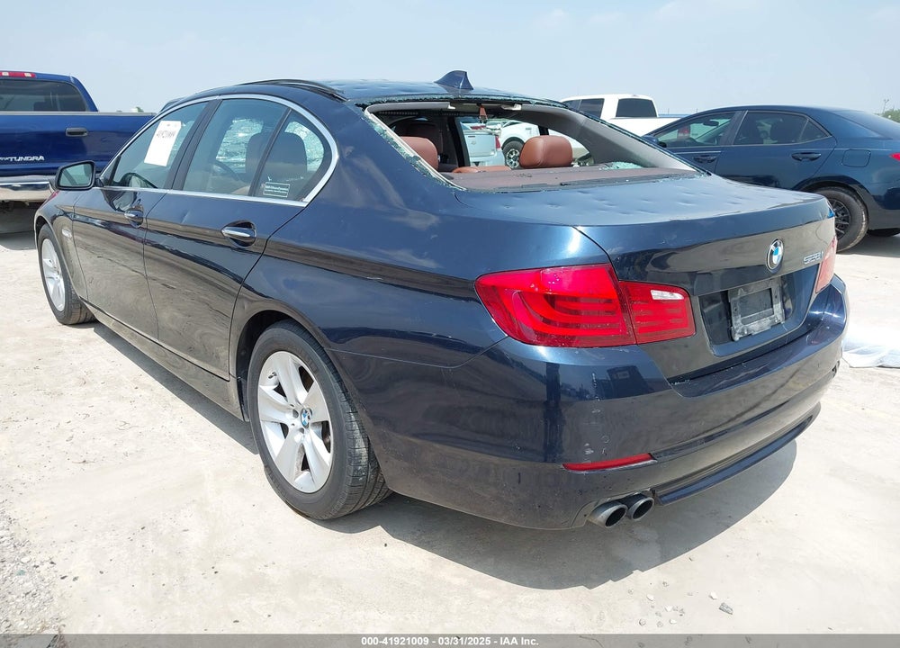 2013 BMW 5 SERIES VIN: WBAXG5C52DD229158