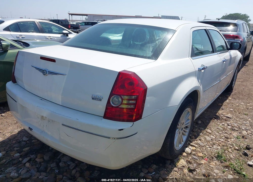 2010 CHRYSLER 300 VIN: 2C3CA5CV7AH160747