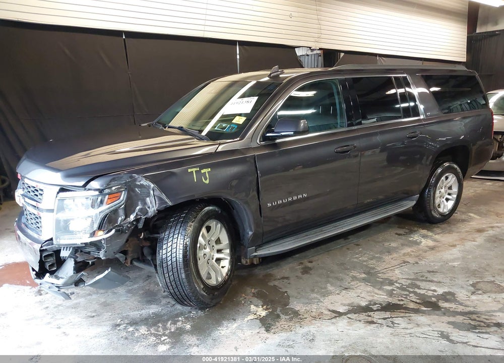 2018 CHEVROLET SUBURBAN VIN: 1GNSKHKC2JR339629
