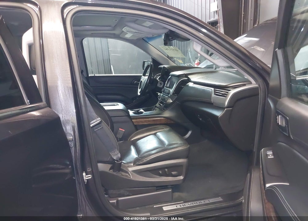 2018 CHEVROLET SUBURBAN VIN: 1GNSKHKC2JR339629