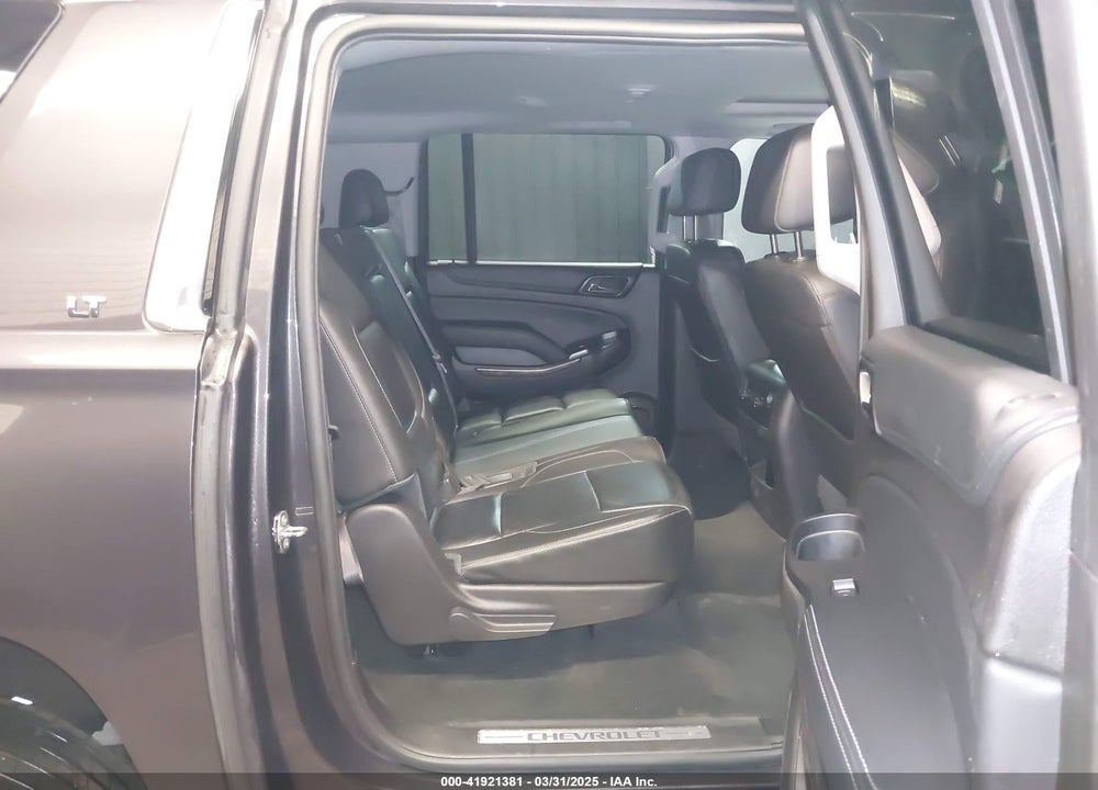 2018 CHEVROLET SUBURBAN VIN: 1GNSKHKC2JR339629