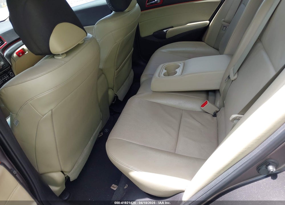 2013 ACURA ILX VIN: 19VDE1F70DE002429