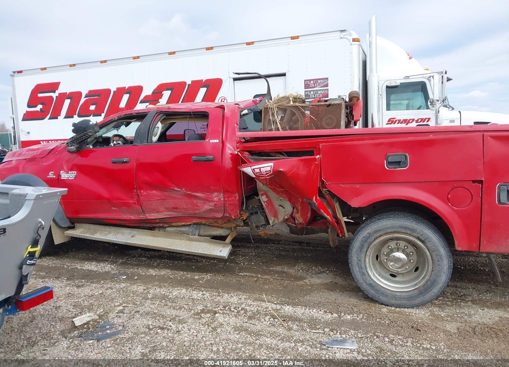 2011 RAM 5500 HD CHASSIS ST/SLT/LAIE VIN: 3D6WU7CL6BG503280
