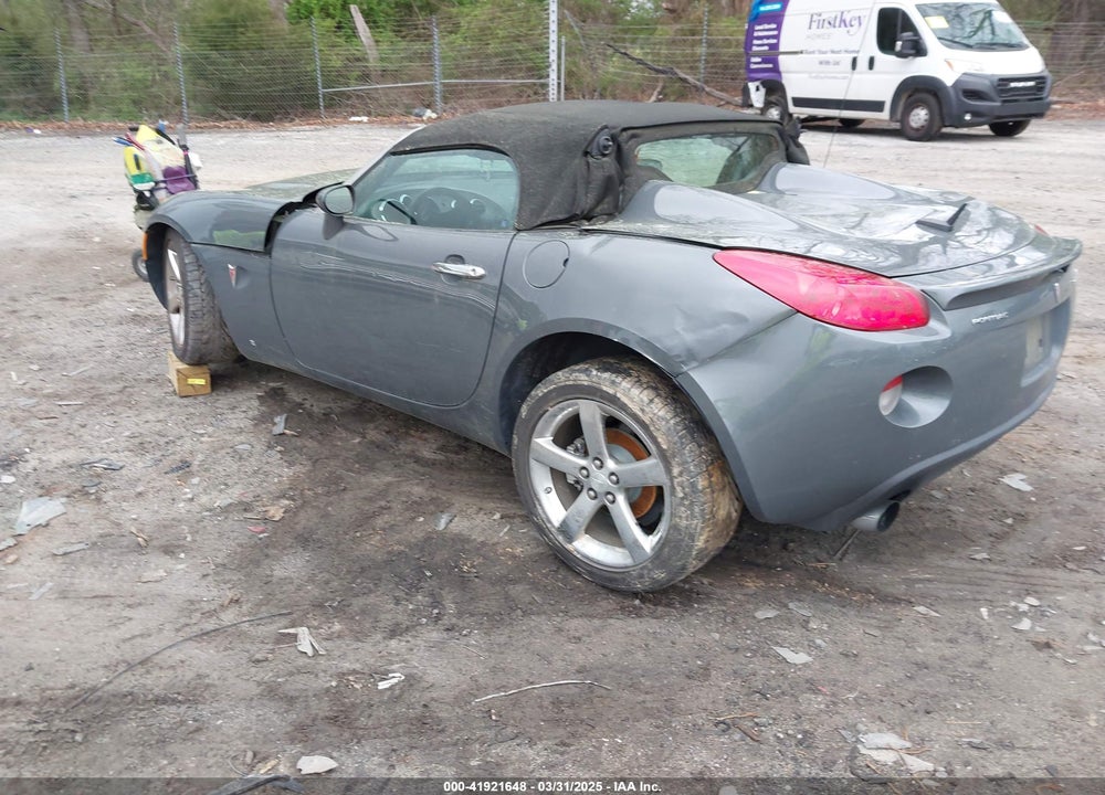 2009 PONTIAC SOLSTICE GXP VIN: 1G2MF35XX9Y100097