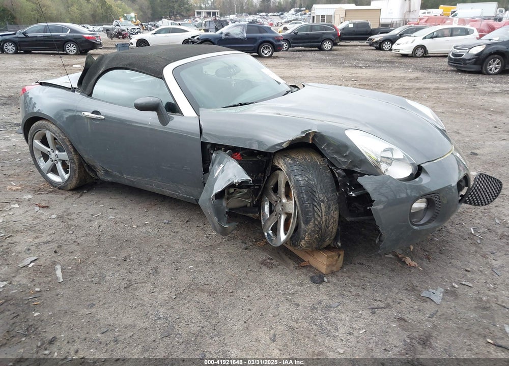 2009 PONTIAC SOLSTICE GXP VIN: 1G2MF35XX9Y100097