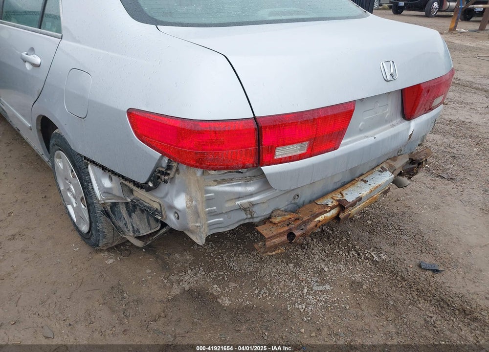 2005 HONDA ACCORD 2.4 LX VIN: 1HGCM56475A192478