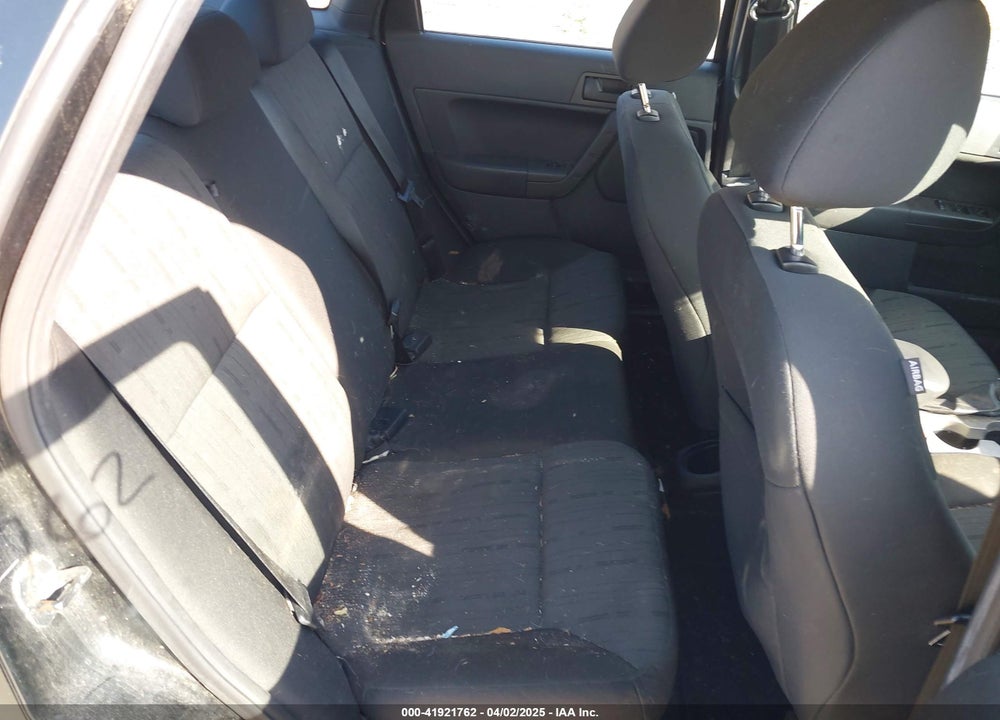 2010 FORD FOCUS VIN: 1FAHP3FN9AW142273