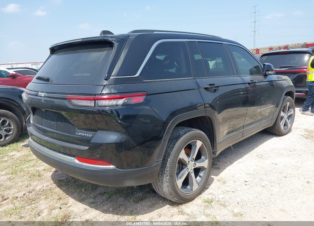 2023 JEEP GRAND CHEROKEE VIN: 1C4RJHBG7PC529001
