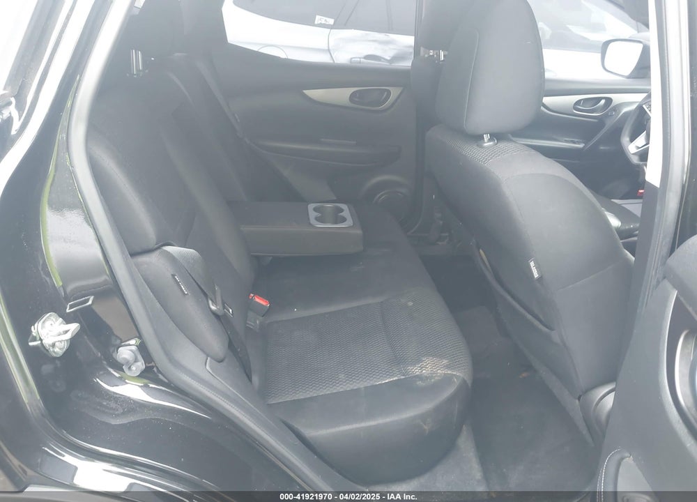 2020 NISSAN ROGUE SPORT VIN: JN1BJ1CVXLW549115
