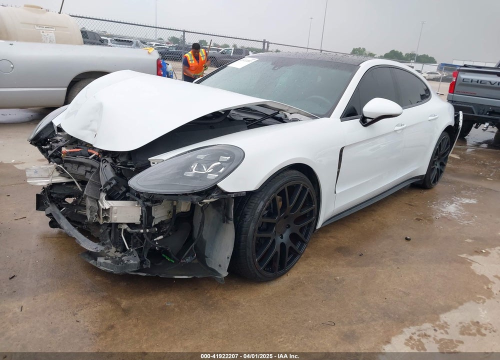 2018 PORSCHE PANAMERA VIN: WP0AA2A74JL115600
