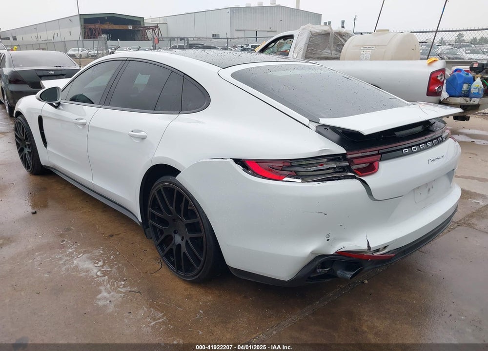 2018 PORSCHE PANAMERA VIN: WP0AA2A74JL115600