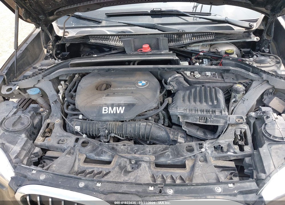 2018 BMW X1 VIN: WBXHU7C37J5H41505