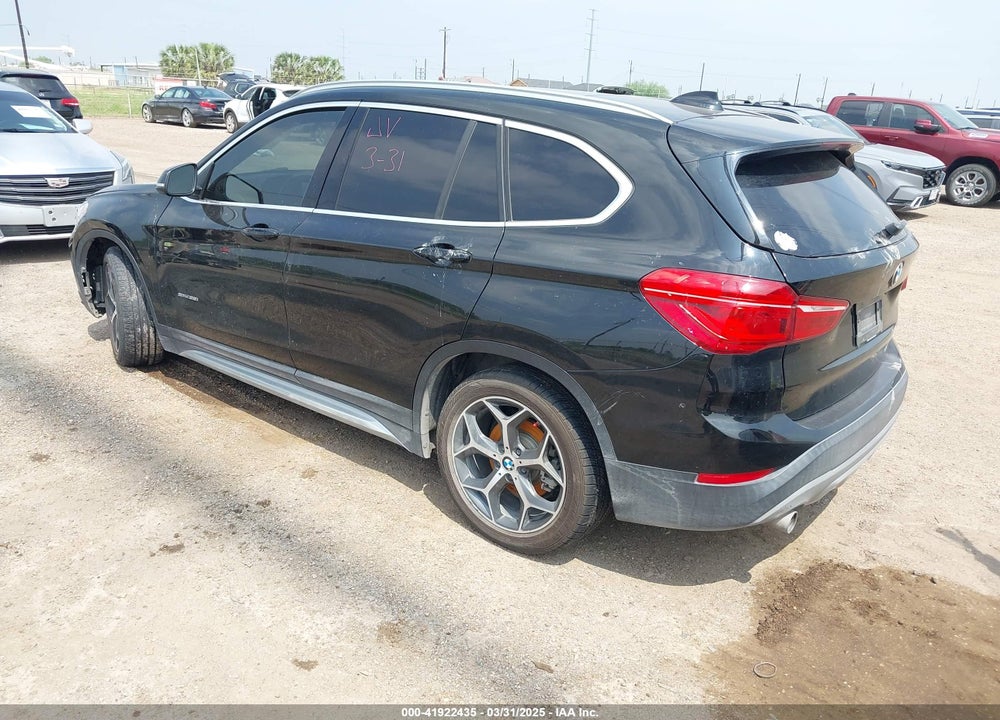 2018 BMW X1 VIN: WBXHU7C37J5H41505