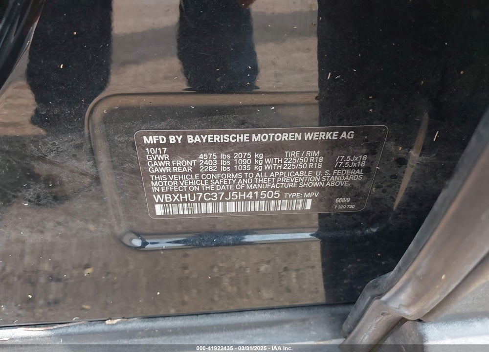 2018 BMW X1 VIN: WBXHU7C37J5H41505