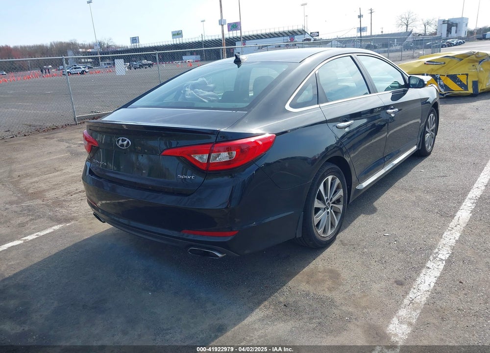2016 HYUNDAI SONATA VIN: 5NPE34AF5GH285430