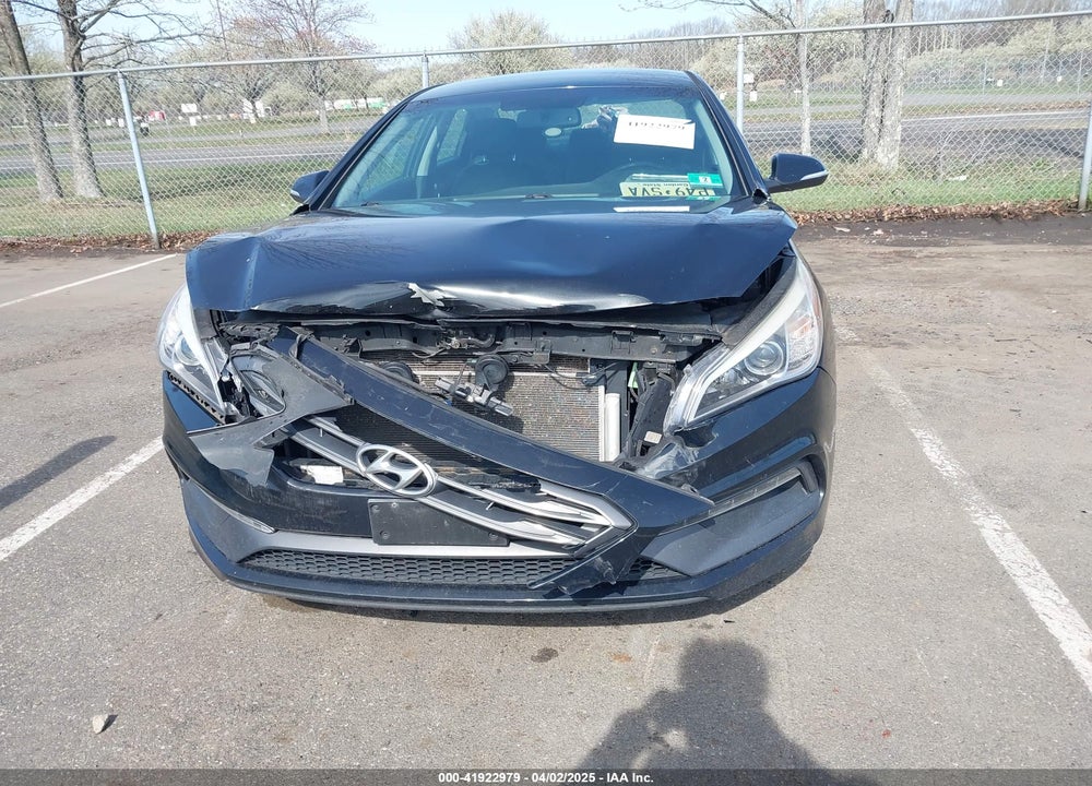 2016 HYUNDAI SONATA VIN: 5NPE34AF5GH285430