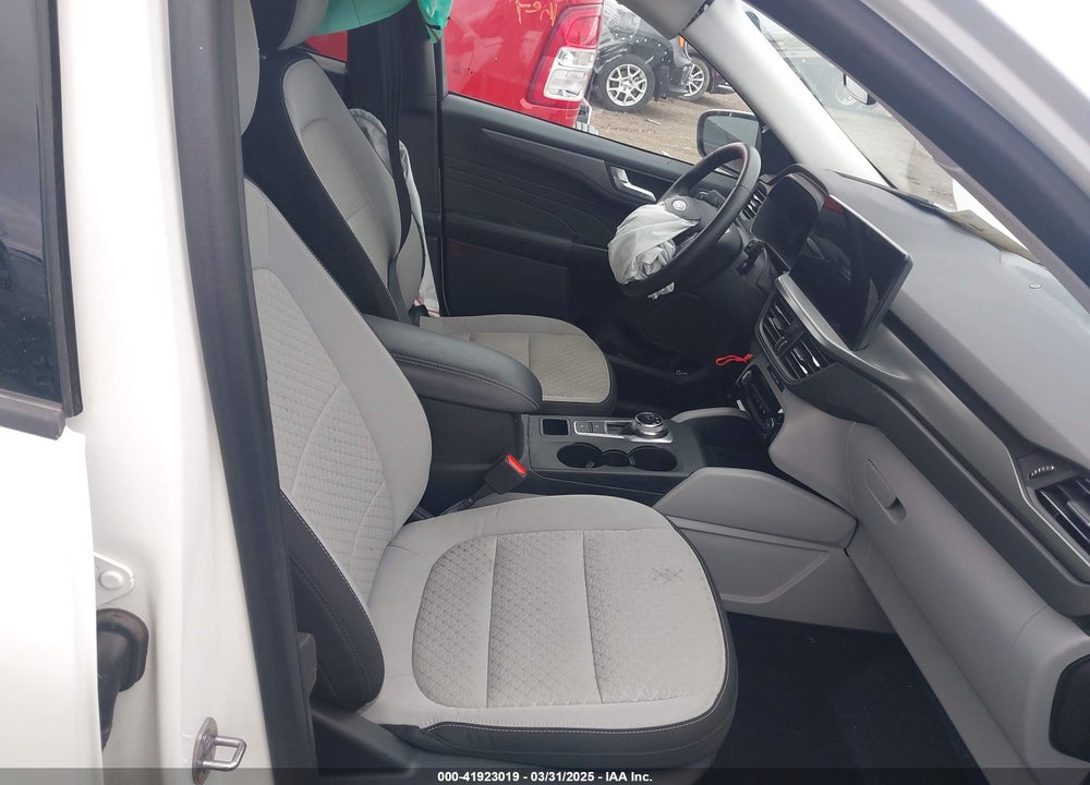 2023 FORD ESCAPE VIN: 1FMCU9GNXPUB19566