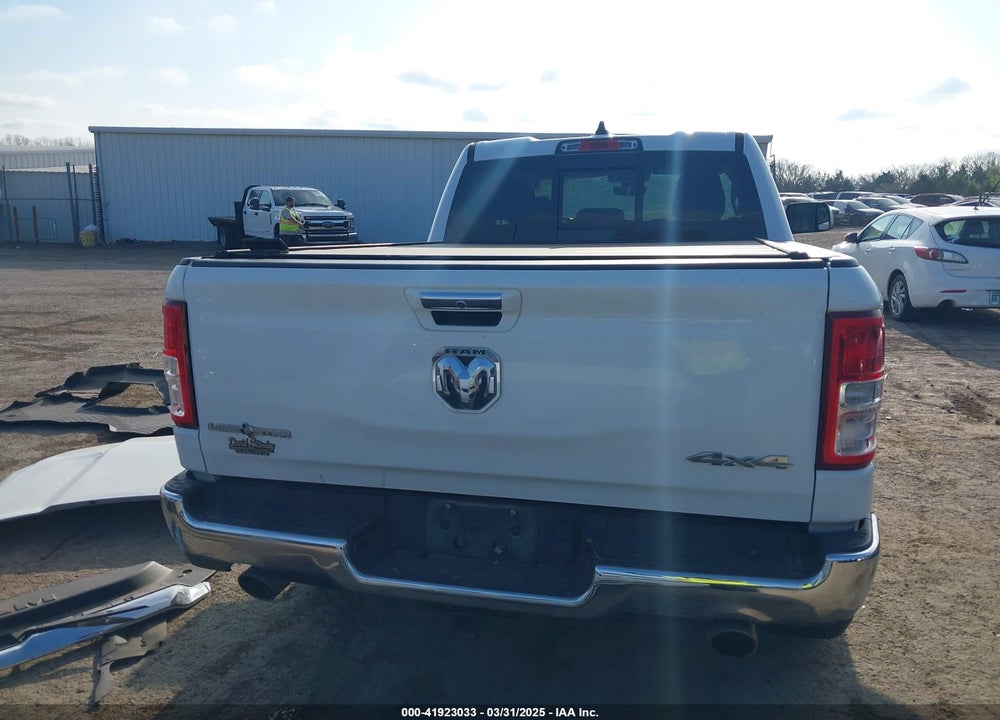 2019 RAM 1500 BIG HORN/LONE STAR 4X4 6'4 BOX VIN: 1C6SRFBT0KN822397
