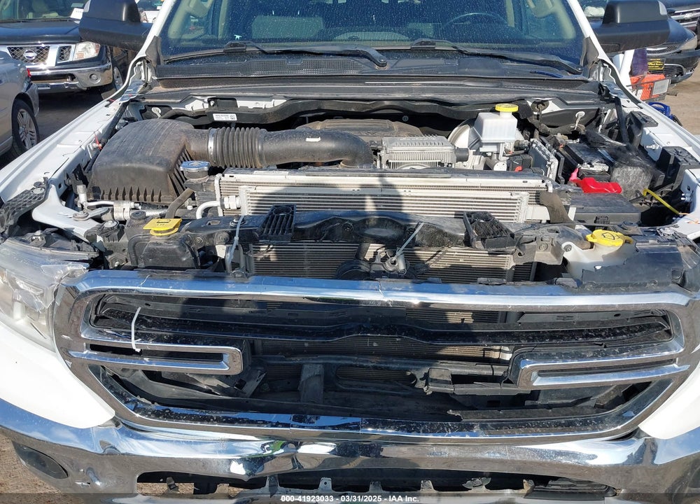 2019 RAM 1500 BIG HORN/LONE STAR 4X4 6'4 BOX VIN: 1C6SRFBT0KN822397