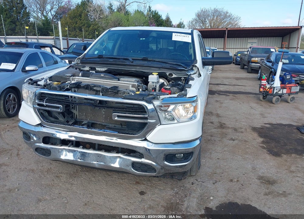 2019 RAM 1500 BIG HORN/LONE STAR 4X4 6'4 BOX VIN: 1C6SRFBT0KN822397