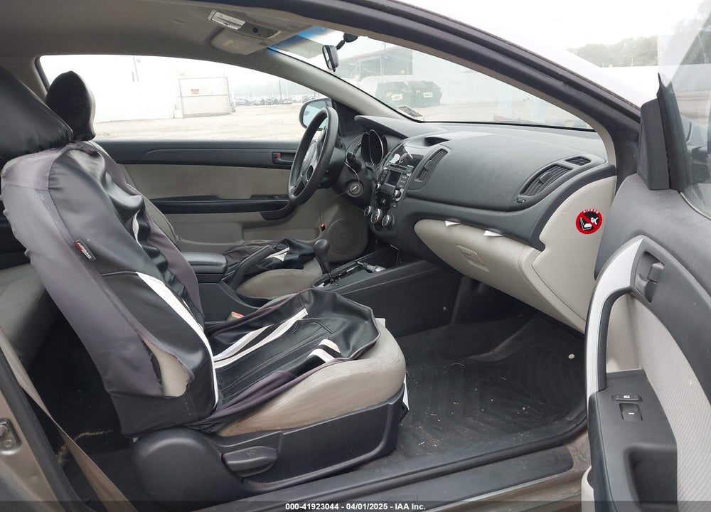 2010 KIA FORTE KOUP EX VIN: KNAFU6A28A5152465