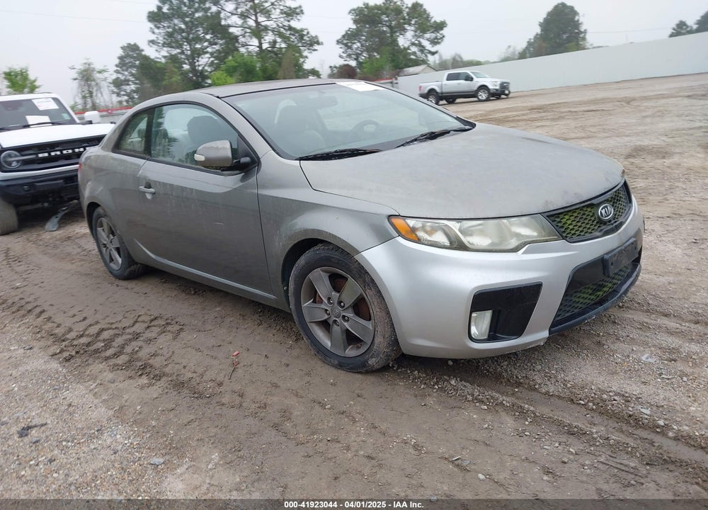 2010 KIA FORTE KOUP EX VIN: KNAFU6A28A5152465