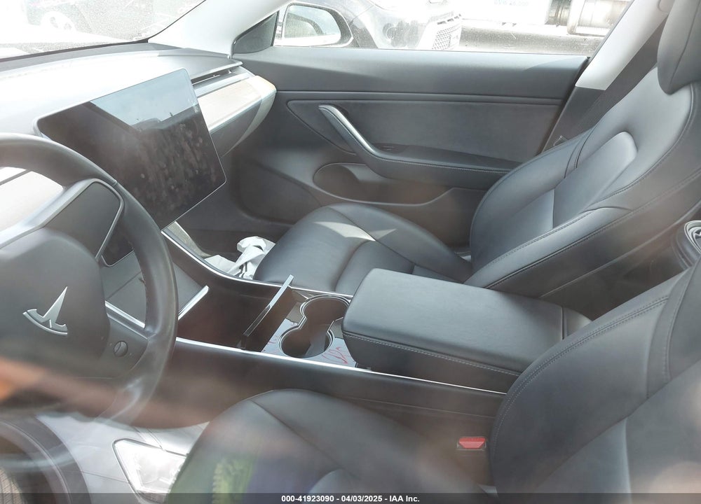 2018 TESLA MODEL 3 LONG RANGE/PERFORMANCE VIN: 5YJ3E1EB2JF148250