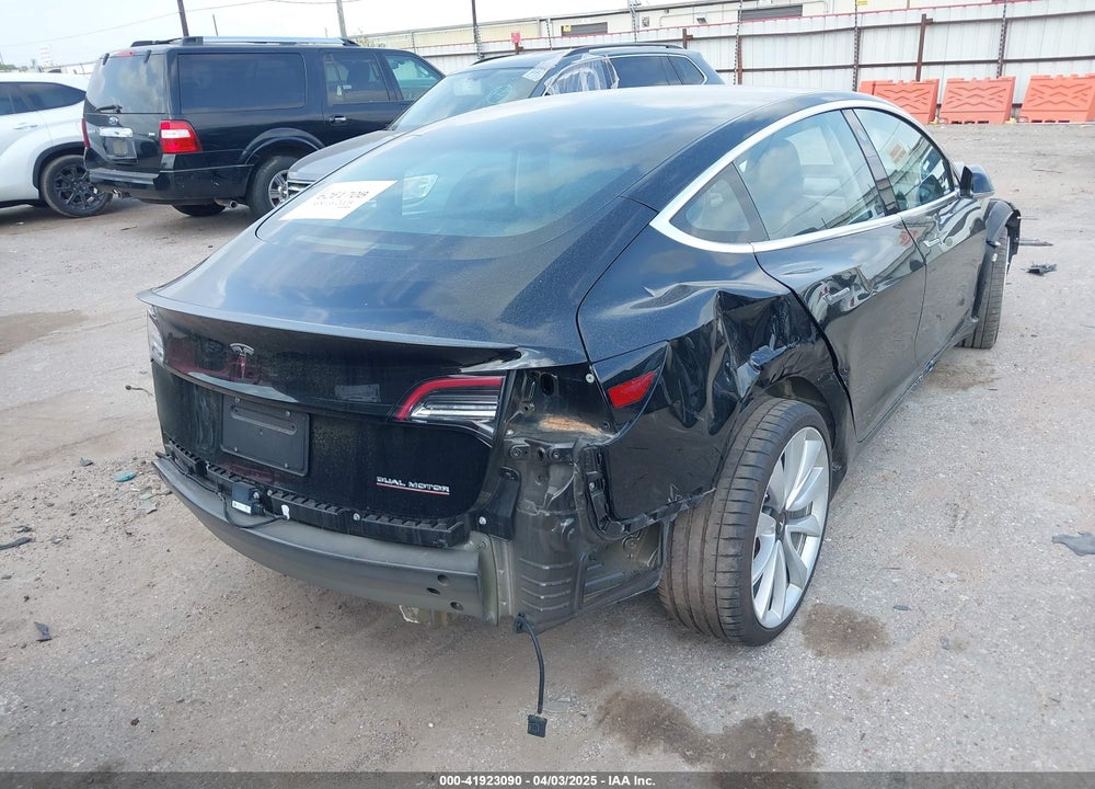 2018 TESLA MODEL 3 LONG RANGE/PERFORMANCE VIN: 5YJ3E1EB2JF148250