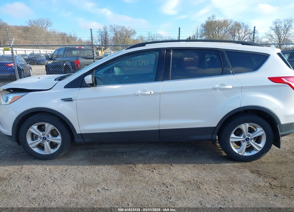 2015 FORD ESCAPE VIN: 1FMCU9G9XFUC57304