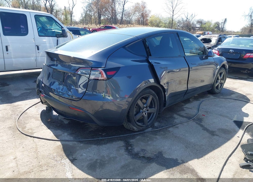 2020 TESLA MODEL Y LONG RANGE DUAL MOTOR ALL-WHEEL DRIVE VIN: 5YJYGDEE1LF033346