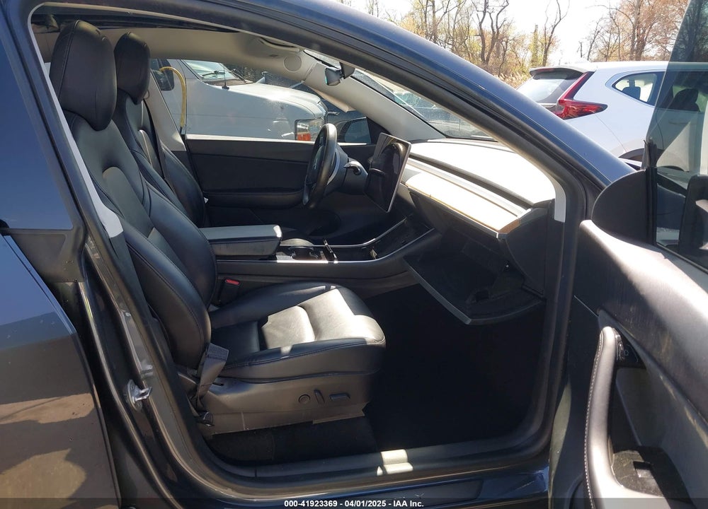 2020 TESLA MODEL Y LONG RANGE DUAL MOTOR ALL-WHEEL DRIVE VIN: 5YJYGDEE1LF033346