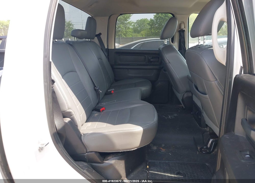 2013 RAM 1500 VIN: 1C6RR6KT7DS570098