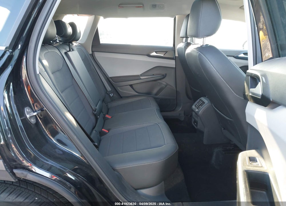 2023 VOLKSWAGEN TAOS 1.5T SE VIN: 3VVEX7B2XPM362290