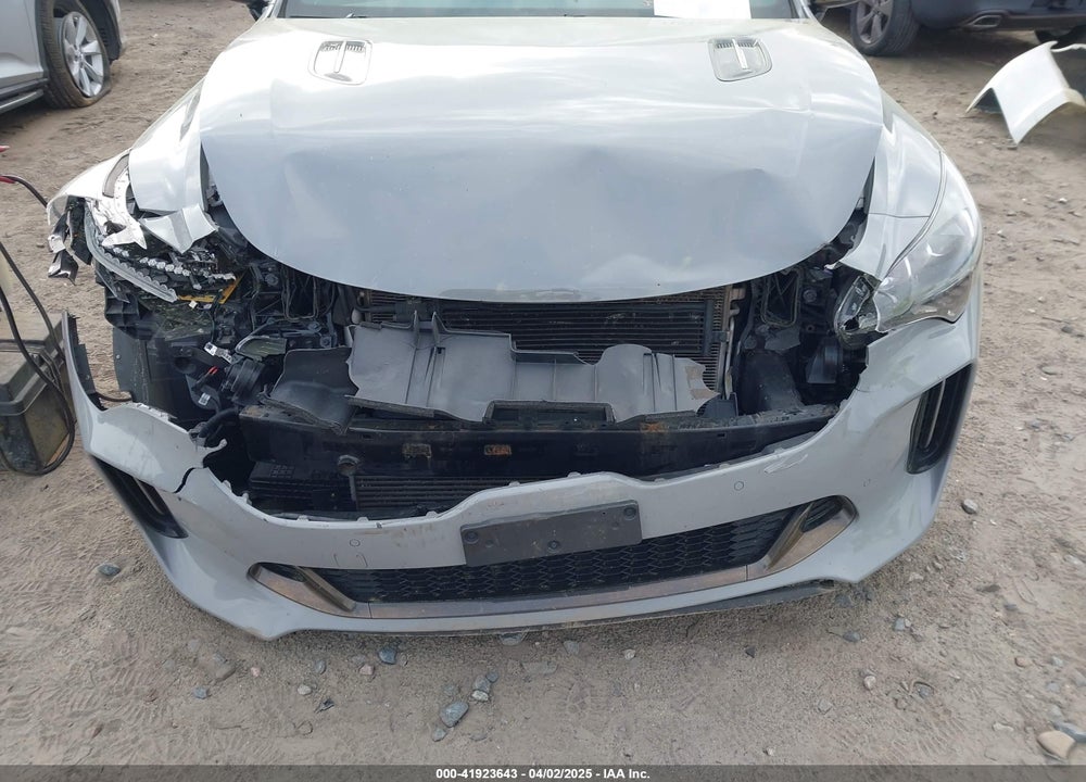2021 KIA STINGER GT VIN: KNAE35LC1M6091683