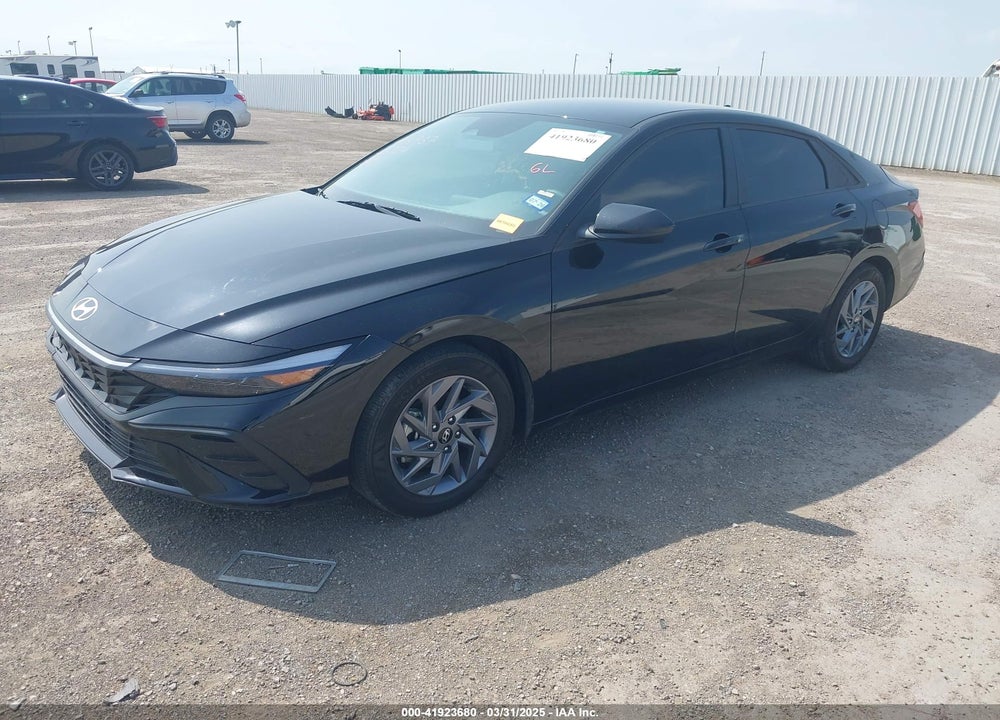 2024 HYUNDAI ELANTRA VIN: KMHLM4DG5RU786914