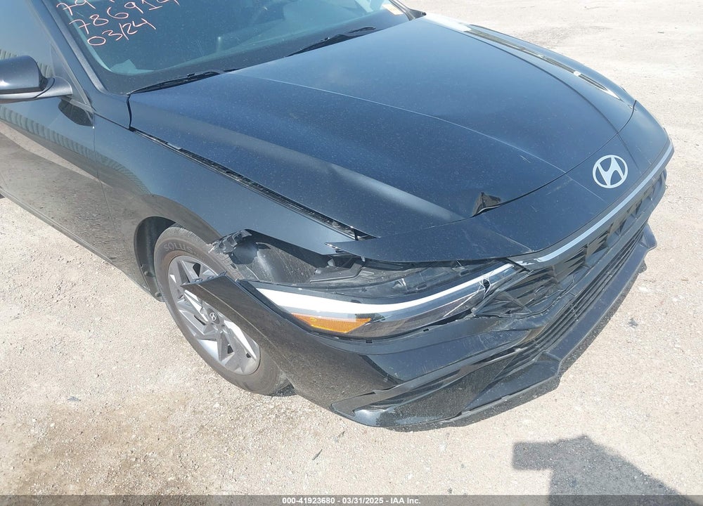 2024 HYUNDAI ELANTRA VIN: KMHLM4DG5RU786914