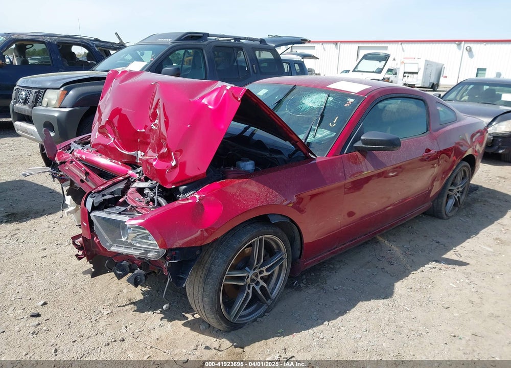 2014 FORD MUSTANG VIN: 1ZVBP8AM8E5305838