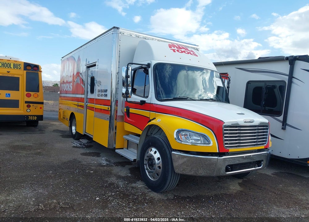 2022 FREIGHTLINER M2 106 VIN: 1FVACWFCXNHNC9254