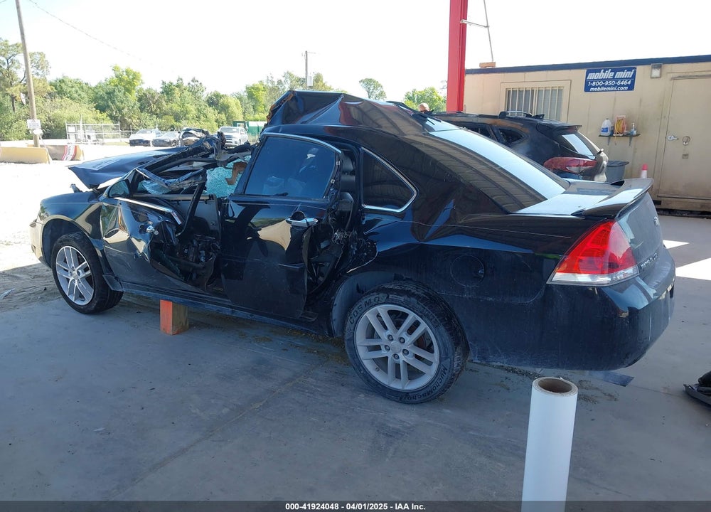 2013 CHEVROLET IMPALA LTZ VIN: 2G1WC5E33D1103692