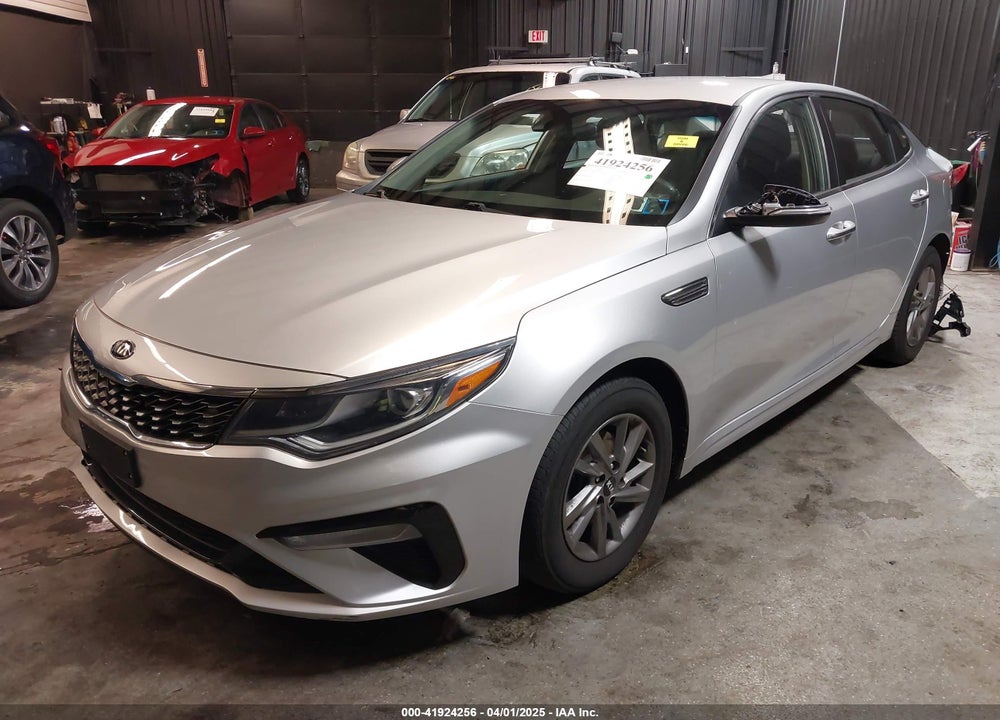 2020 KIA OPTIMA VIN: 5XXGT4L38LG440702